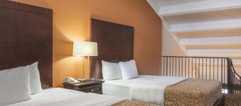 La Quinta Inn & Suites by Wyndham Silverthorne - Summit Co