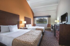 Room - La Quinta Inn & Suites by Wyndham Silverthorne - Summit Co (Silverthorne)