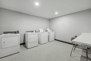 Interior - Spark by Hilton Stillwater (Stillwater)