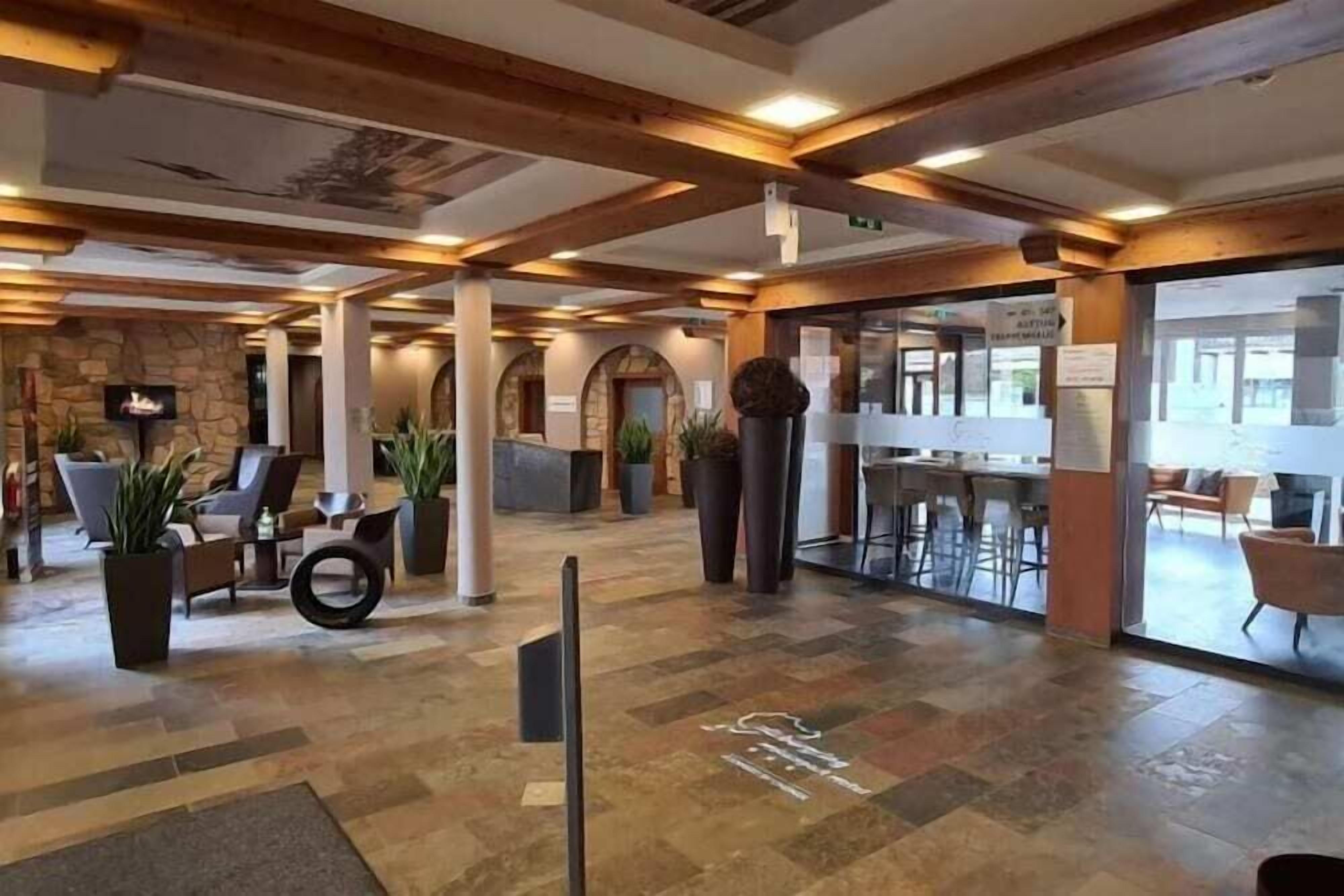 Hall