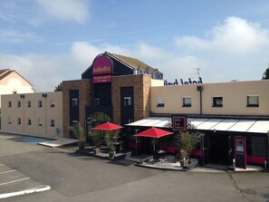 Exterior - Hotel Initial (Longueau)
