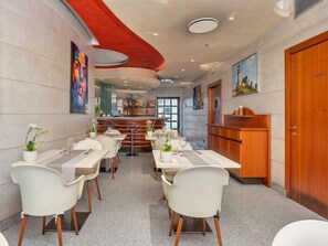 Tempat makan