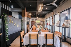تناول الطعام