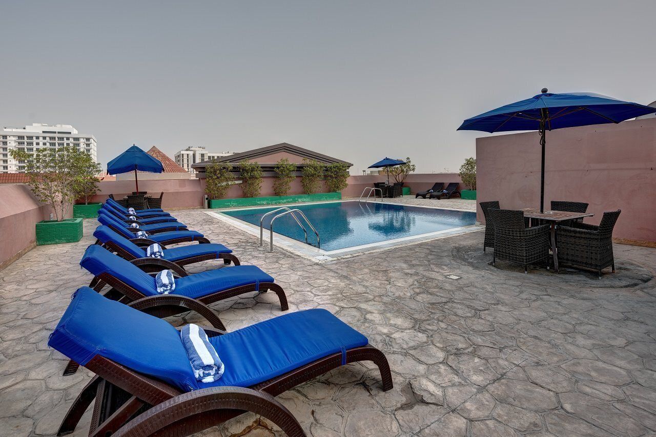 Indoor pool, outdoor pool