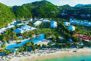 Beach - Secrets Saint Martin Resort and Spa (Anse Marcel)
