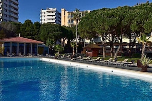 Indoor pool, outdoor pool