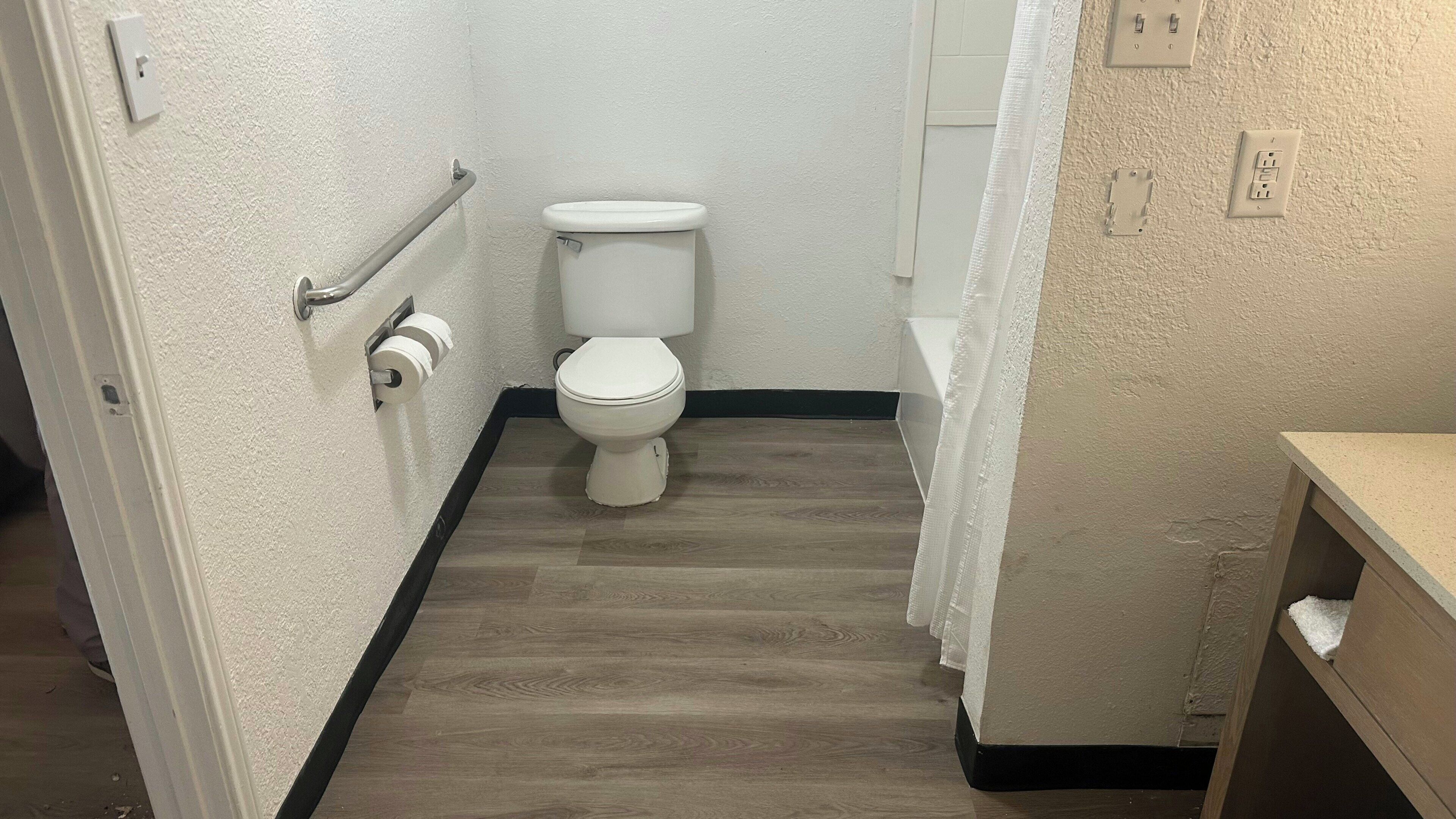 Free toiletries, towels