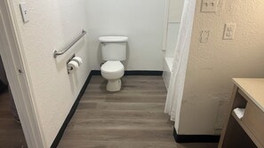Unclassified image, 4 of 22, button - Red Roof Inn San Antonio - South Park (San Antonio)