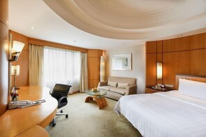 Room - Makati Shangri-la (Makati)