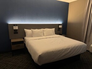 Room - Comfort Inn & Suites Memphis Germantown (Memphis)