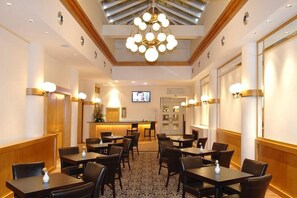 Dining - Hotel Progress (Brussels)