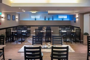 Dining - Agon Spittelmarkt Gmbh (Berlin)