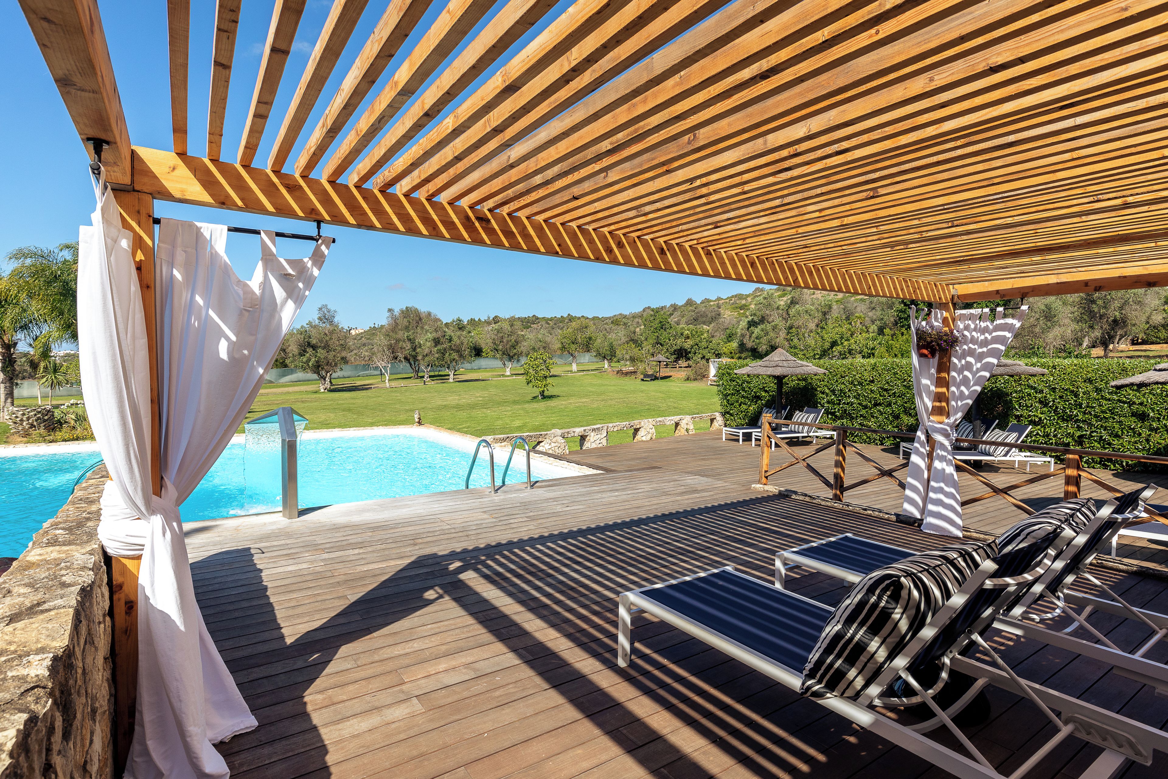 Piscine extérieure