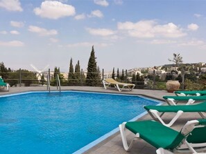 Outdoor pool - King Solomon (Jerusalem)