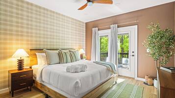 6 bedrooms, iron/ironing board, travel crib, free WiFi