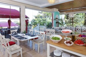 Dining - Royal Bay (Nessebar)