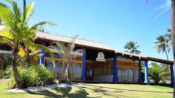 Fachada