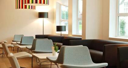Comfort Hotel Victoria Floro