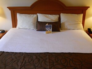 Room - Best Western Windsor Inn & Suites (Danville)