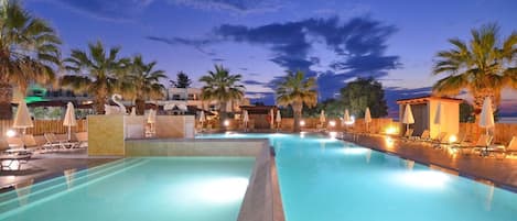 Piscine extérieure