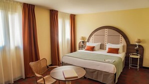 Room - Hotel Atrium (Arles)