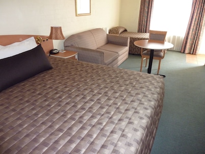 Best Western Coachmans Inn Motel