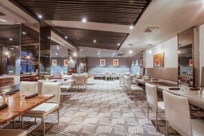 Dining - Danbury (Danbury)