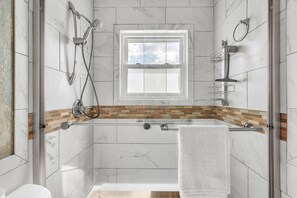 Villa, Multiple Beds (Bayview Villas 101) | Bathroom