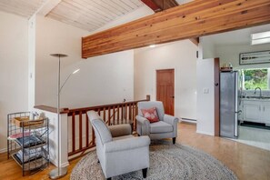 Interior - Lake View 3-Bed Retreat by Ainsworth Hot Springs (Central Kootenay D)