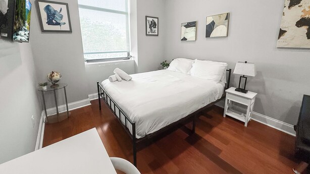 Unclassified image, 1 of 11, button - Sleek Studio near The Fillmore | NoLibs | Sleeps 2 (Philadelphia)