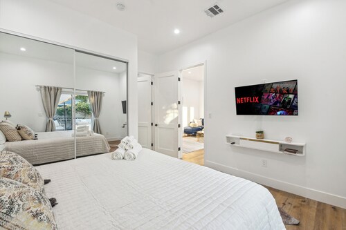 Private Pool Oasis • Bright 3BR Getaway