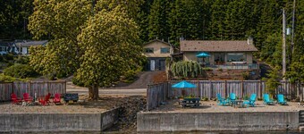 Waterfront Estate on Hood Canal: 2 Houses, Speakeasy, 2 Hot Tubs & Private Beach