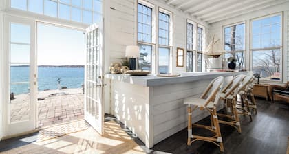 Delightful 6-bedroom cottage on charming Lake Carlos in Alexandria, MN