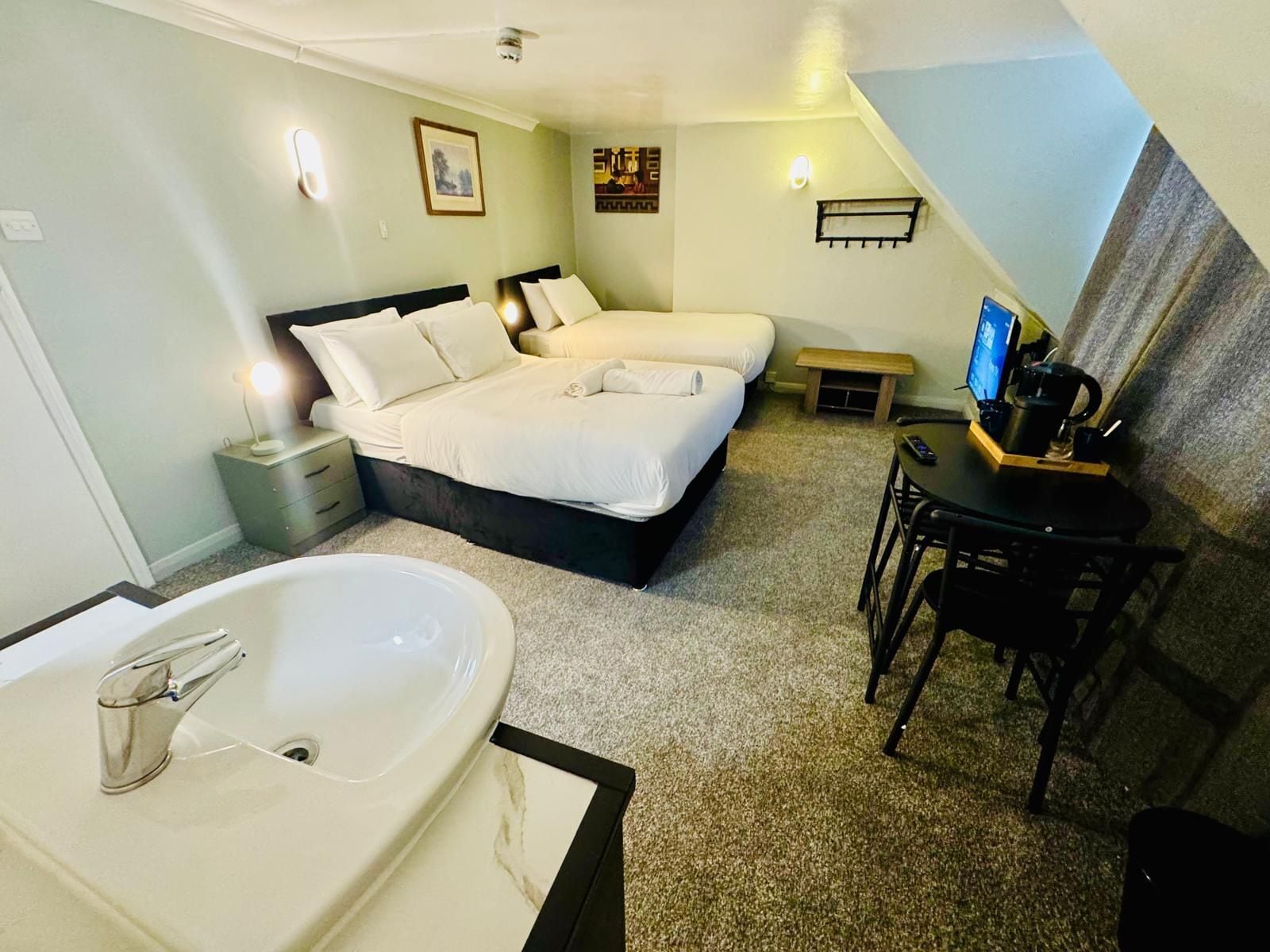 Deluxe Triple Room