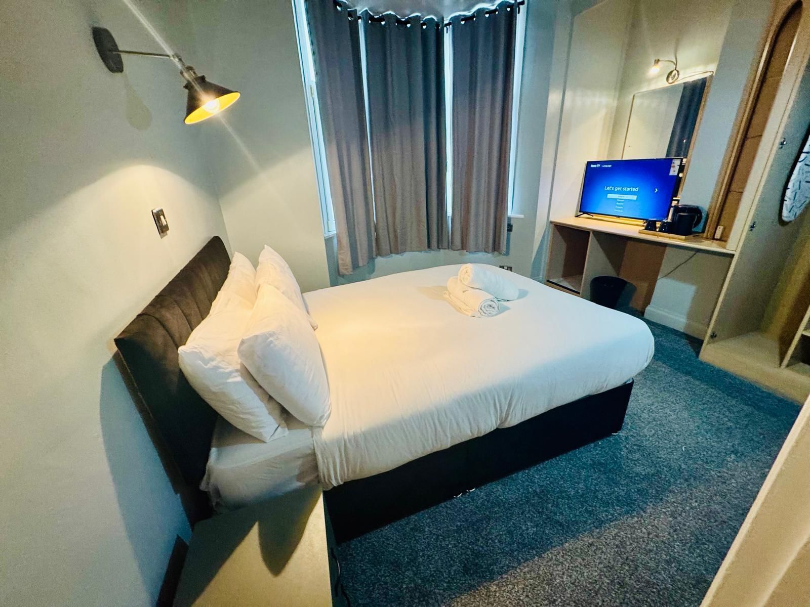 Bügeleisen/Bügelbrett, kostenloses WLAN