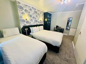Deluxe-Dreibettzimmer