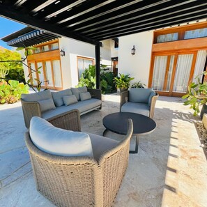 Terrace/patio - 3BR bungallow with garden in Cap Cana (Punta Cana)
