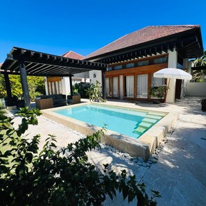 Pool - 3BR bungallow with garden in Cap Cana (Punta Cana)