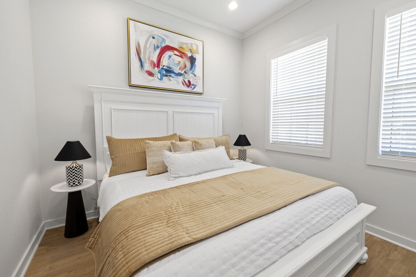 3 bedrooms, travel crib, free WiFi, bed sheets