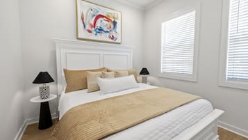 3 bedrooms, travel crib, free WiFi, bed sheets