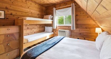 Chalet #41 Resort Chalet Nr Pool & Amenities