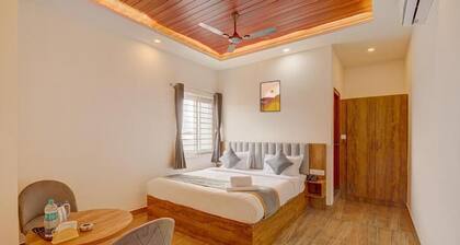 Hotel Tree Suites Next Airport In