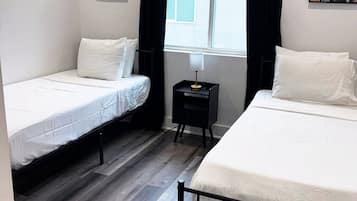 2 bedrooms, iron/ironing board, WiFi, bed sheets