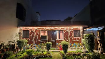 Extérieur