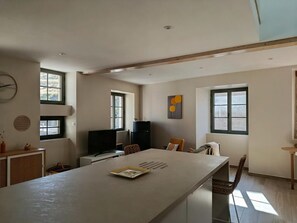 Interior - La Maisonnette de Colette (CHASTEL-NOUVEL)