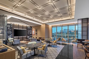 Bar (on property) - Four Points By Sheraton Guangzhou Changlong Wanbo Business District (Guangzhou)