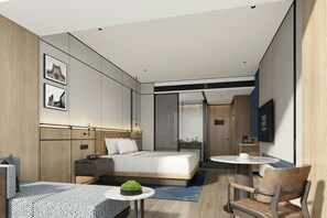 Comfort Room, 1 King Bed, City View | Premium bedding, in-room safe, blackout drapes, soundproofing - Four Points By Sheraton Shanwei Lufeng (Shanwei)