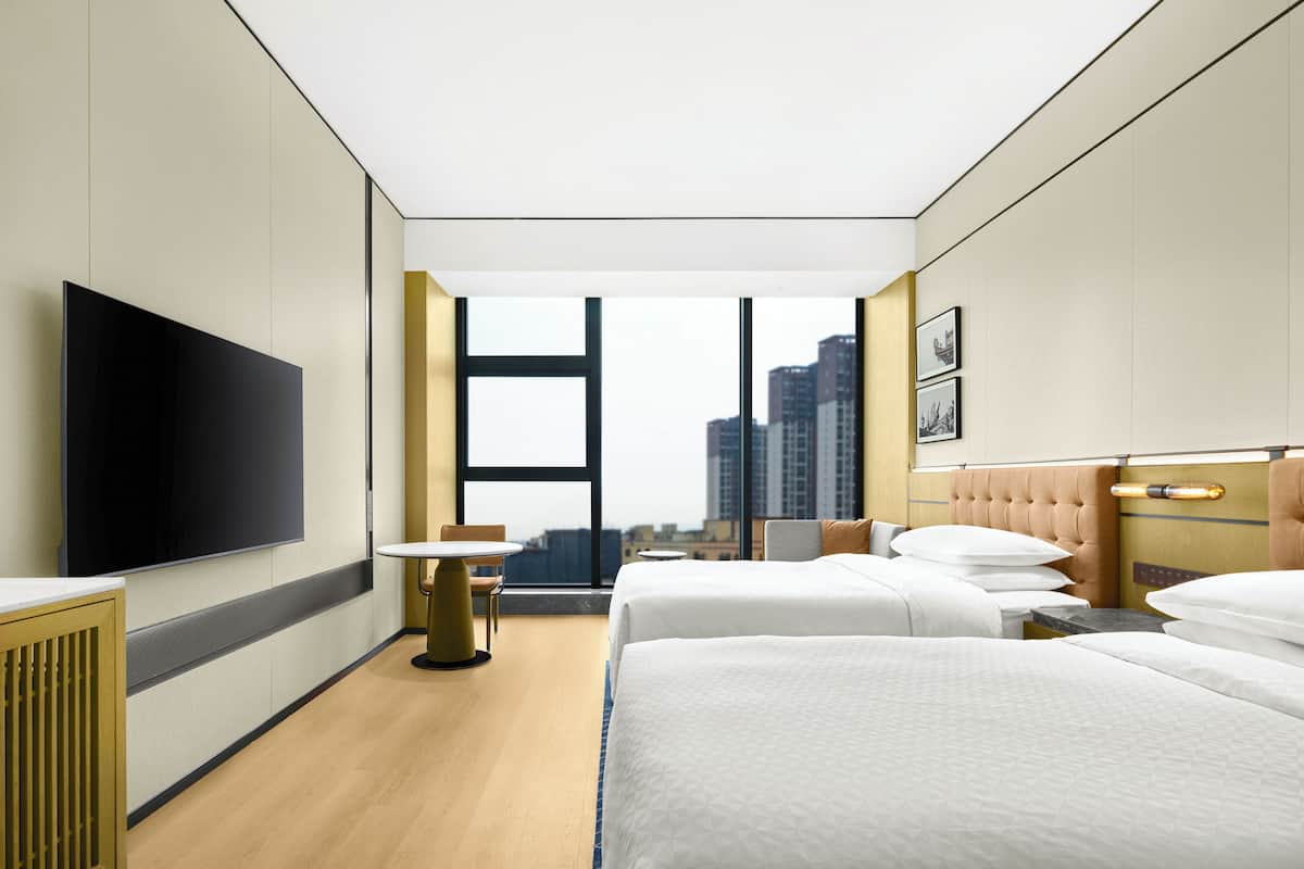 Comfort Room, 2 Double Beds, City View