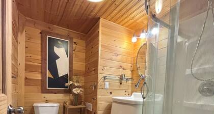 Stay on the Coast | Steps to EC Trails, Private Torbay Retreat | Family Friendly