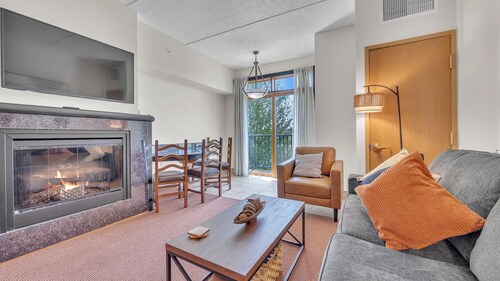 Fairway Hideaway - Golf Villa | Outdoor Hot Tub